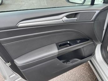 Ford Mondeo 1.5T EcoBoost Titanium Estate 5dr Petrol Manual Euro 6 (s/s) (16