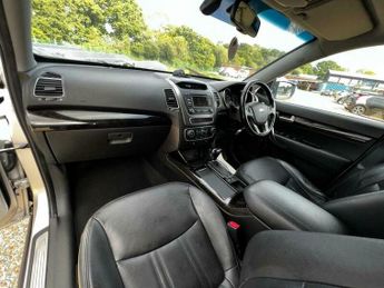 Kia Sorento 2.2 CRDi KX-2 Auto AWD Euro 5 5dr