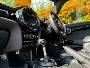 MINI Hatch 2.0 Cooper SD Auto 6Spd Euro 6 (s/s) 3dr