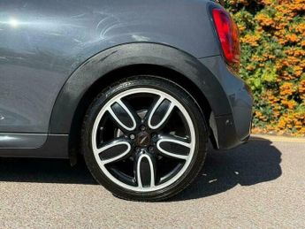 MINI Hatch 2.0 Cooper SD Auto 6Spd Euro 6 (s/s) 3dr