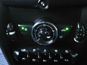 MINI Countryman 2.0 Cooper D Auto ALL4 Euro 5 5dr