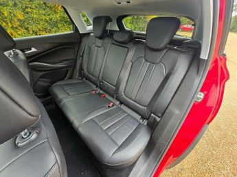 Vauxhall Grandland X 1.6 Turbo D BlueInjection Elite Nav Auto Euro 6 (s/s) 5dr