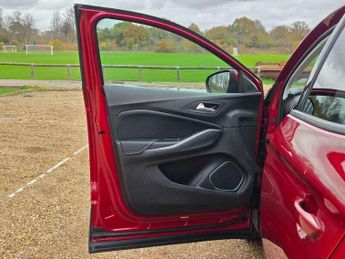 Vauxhall Grandland X 1.6 Turbo D BlueInjection Elite Nav Auto Euro 6 (s/s) 5dr