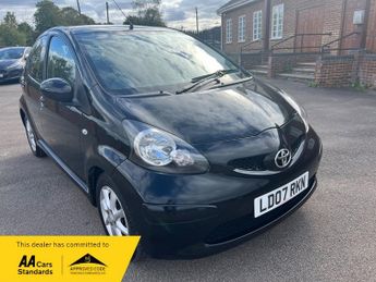 Toyota AYGO VVT-I BLACK M/M
