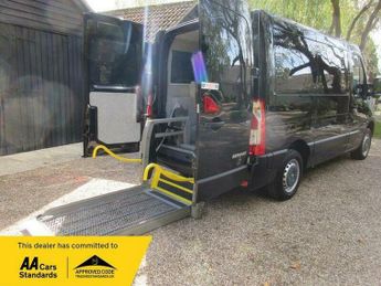 Renault Master 2.3 DCi SL28 BUSINESS SEMI AUTO QUICKSHIFT FWD SWB 125PS WHEELCH