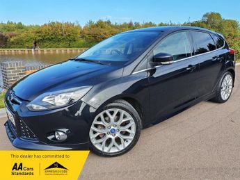 Ford Focus 1.0T EcoBoost Zetec S Hatchback 5dr Petrol Manual Euro 5 (s/s) (