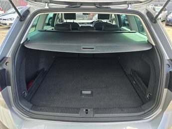 Volkswagen Passat SEL TDI DSG