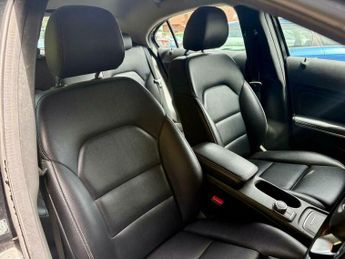 Mercedes-Benz A Class 1.5 A180d Sport (Executive) 7G-DCT Euro 6 (s/s) 5dr