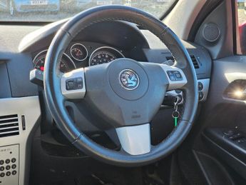 Vauxhall Astra 1.6i Active Plus 5dr