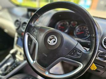 Vauxhall Antara 2.2 CDTi SE Auto 4WD Euro 5 5dr (SNav)