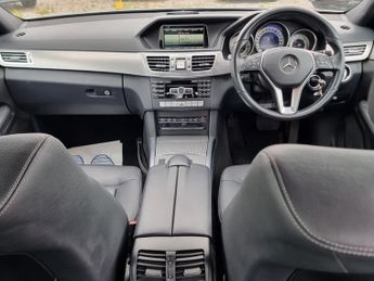 Mercedes-Benz E Class 2.1 E300dh BlueTEC SE Saloon 4dr Diesel Hybrid G-Tronic+ Euro 5 