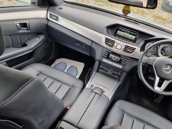 Mercedes-Benz E Class 2.1 E300dh BlueTEC SE Saloon 4dr Diesel Hybrid G-Tronic+ Euro 5 