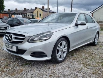 Mercedes-Benz E Class 2.1 E300dh BlueTEC SE Saloon 4dr Diesel Hybrid G-Tronic+ Euro 5 