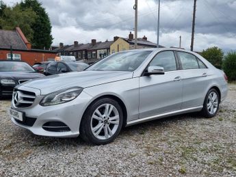 Mercedes-Benz E Class 2.1 E300dh BlueTEC SE Saloon 4dr Diesel Hybrid G-Tronic+ Euro 5 