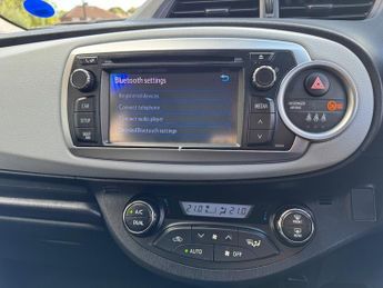 Toyota Yaris VVT-I T4