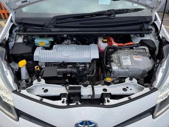 Toyota Yaris VVT-I T4