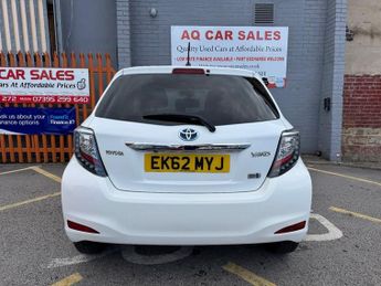 Toyota Yaris VVT-I T4