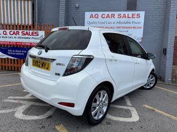 Toyota Yaris VVT-I T4