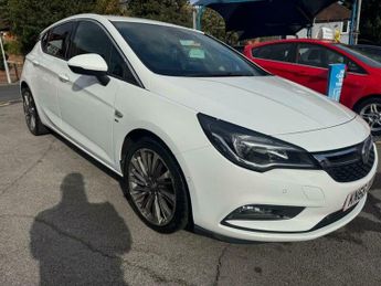 Vauxhall Astra 1.4i Turbo SRi Nav Euro 6 5dr