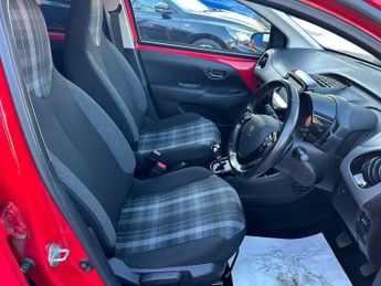 Peugeot 108 1.0 Allure 2 Tronic Euro 6 5dr