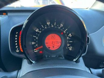 Peugeot 108 1.0 Allure 2 Tronic Euro 6 5dr