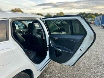 Volvo V60 Volvo V60 1.6 T4 R-Design powershift