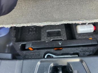 Nissan Qashqai 1.2 DIG-T N-Connecta XTRON 2WD Euro 6 (s/s) 5dr