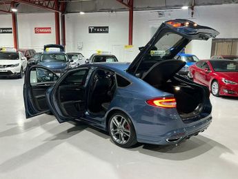Ford Mondeo 2.0 EcoBlue ST-Line Edition Hatchback 5dr Diesel Auto Euro 6 (s/