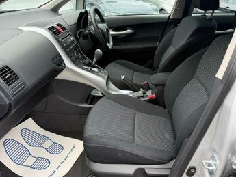 Toyota Auris 1.6 V-Matic TR MultiMode Euro 5 5dr