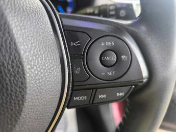 Toyota RAV4 2.5 Petrol Hybrid 2019(69) VVT-h Dynamic CVT 4WD Euro 6 (s/s) SU