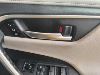 Toyota RAV4 2.5 Petrol Hybrid 2019(69) VVT-h Dynamic CVT 4WD Euro 6 (s/s) SU