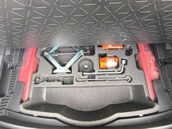 Toyota RAV4 2.5 Petrol Hybrid 2019(69) VVT-h Dynamic CVT 4WD Euro 6 (s/s) SU