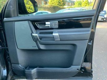 Land Rover Discovery 3.0 SD V6 Landmark Auto 4WD Euro 6 (s/s) 5dr