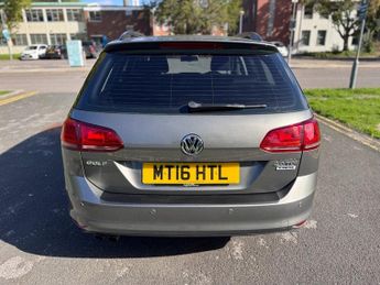 Volkswagen Golf SE TDI BLUEMOTION TECHNOLOGY DSG