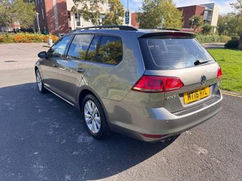 Volkswagen Golf SE TDI BLUEMOTION TECHNOLOGY DSG