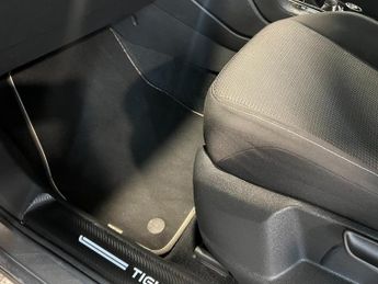 BMW 5 SERIES 2.0 TDI S DSG 4Motion Euro 6 (s/s)