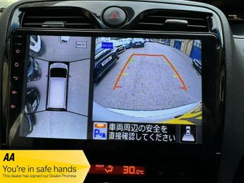 Nissan Serena 2.0 HYBRID AUTO 8 SEAT