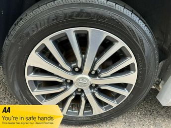 Nissan Serena 2.0 HYBRID AUTO 8 SEAT