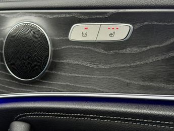 Mercedes E Class E 220 D AMG LINE