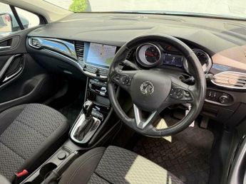 Vauxhall Astra 1.6 CDTi BlueInjection SRi Nav Sports Tourer Auto Euro 6 (s/s) 5