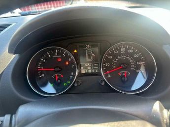 Nissan Qashqai 1.6 n-tec+ CVT 2WD Euro 5 5dr