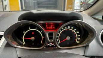 Ford Fiesta 1.4 Titanium 5dr