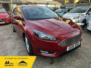 Ford Focus 1.0T EcoBoost Titanium Euro 6 (s/s) 5dr