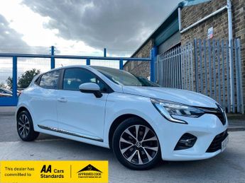 Renault Clio ICONIC 1.5 DCI
