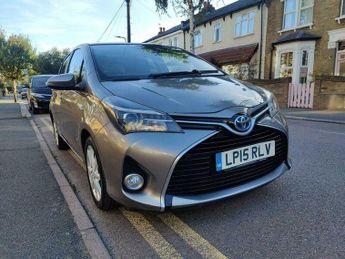 Toyota Yaris 1.5 VVT-h Excel E-CVT Euro 6 5dr (15in Alloy)