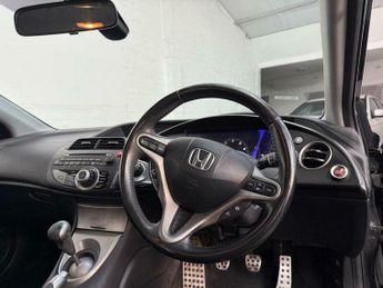 Honda Civic 1.8 i-VTEC EX 5dr