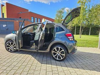 Citroen C3 1.2 PureTech Platinum ETG6 Euro 6 (s/s) 5dr