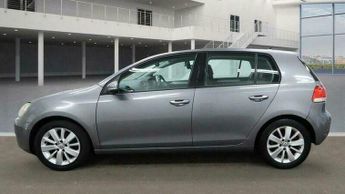 Volkswagen Golf 1.6 TDI SE DSG Euro 5 5dr