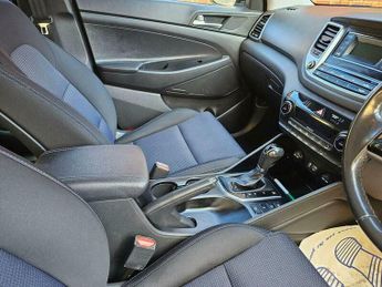 Hyundai Tucson 1.7 CRDi Blue Drive SE DCT Euro 6 (s/s) 5dr