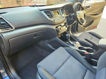 Hyundai Tucson 1.7 CRDi Blue Drive SE DCT Euro 6 (s/s) 5dr